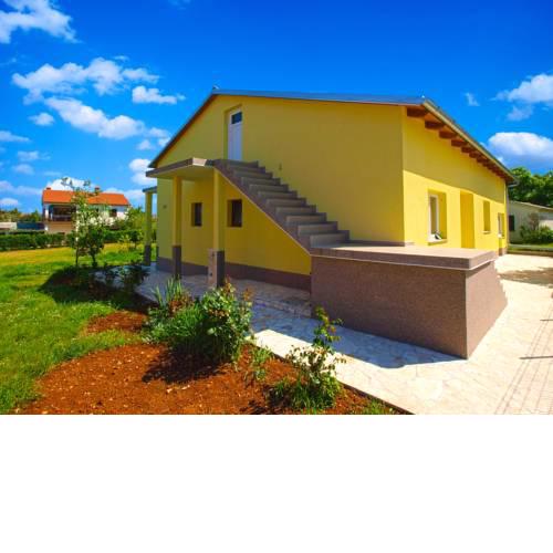 Apartments Jure 978