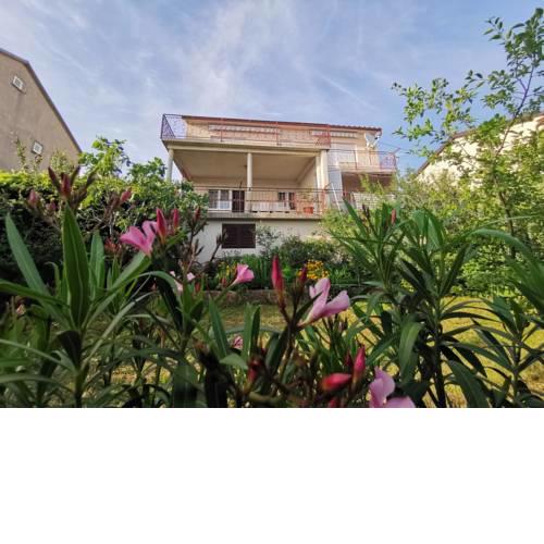 Apartments Kabalin