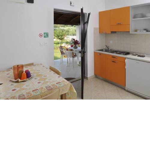 Apartments Kadumi