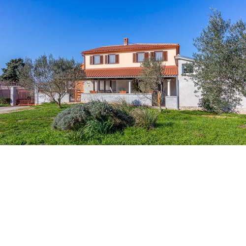 Apartments Kaporalin