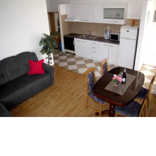 Apartments Klanac
