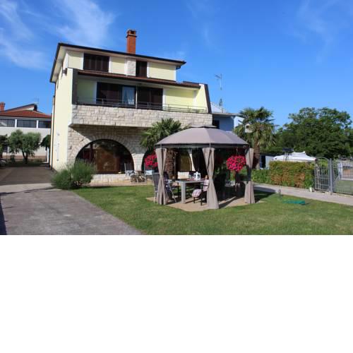 Apartments Krnjic