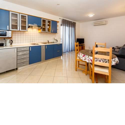 Apartments Kvarner 2