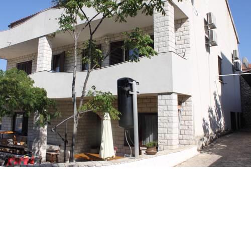 Apartments Lucija-Klara