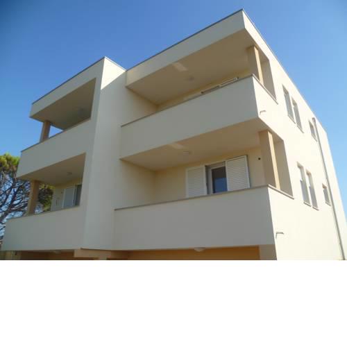 Apartments Luka