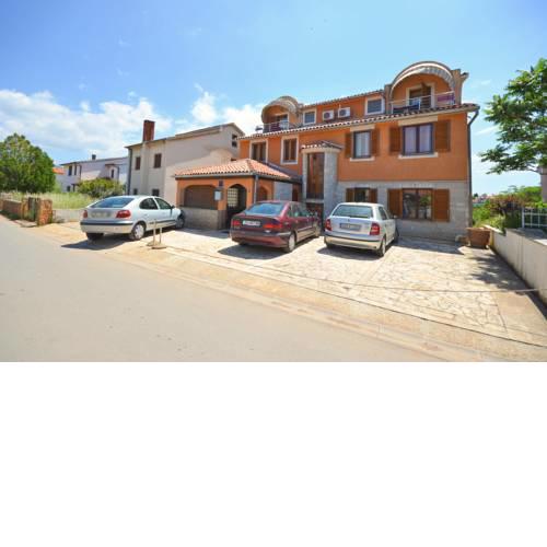 Apartments Manda