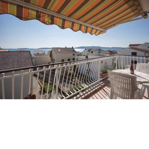 Apartments Maretic