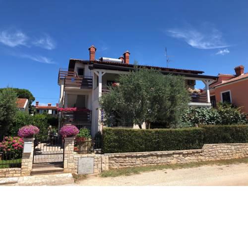 Apartments Marta
