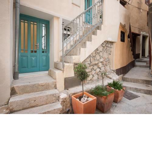 Apartments Mediteranea