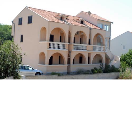 Apartments Mediterranean Sundance