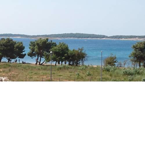 Apartments Medulin Zora with Sea View