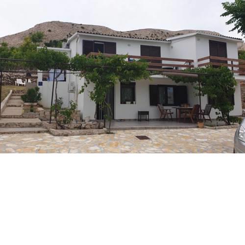 Apartments Metajna