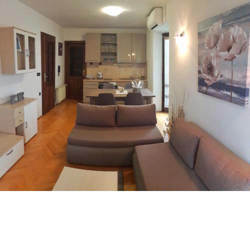 Apartments Mihael and Melani