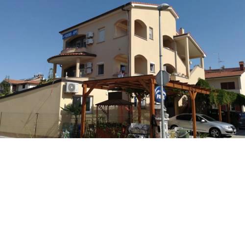 Apartments Mijić