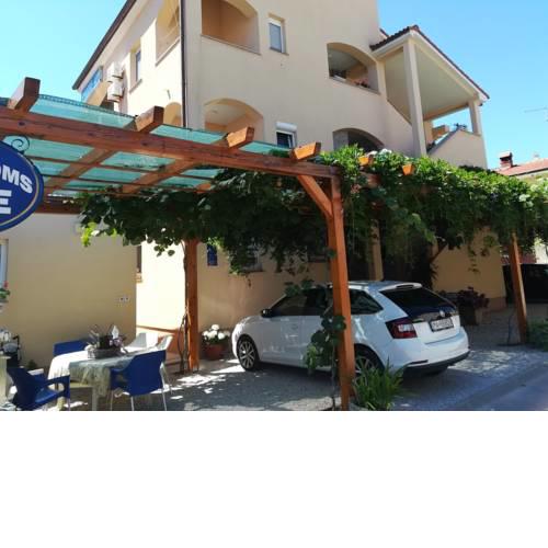 Apartments Mijic