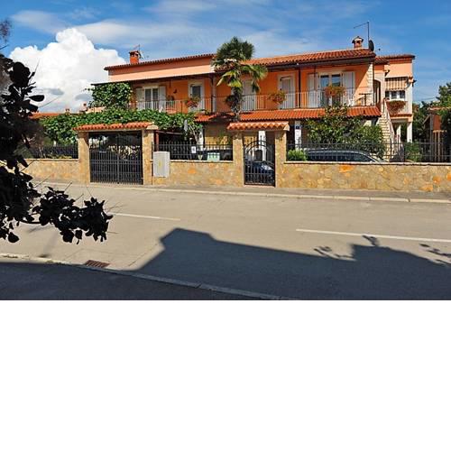 Apartments Mira 615