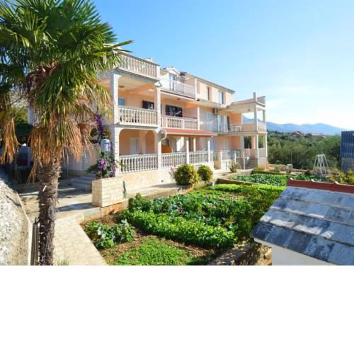 Apartments Miro