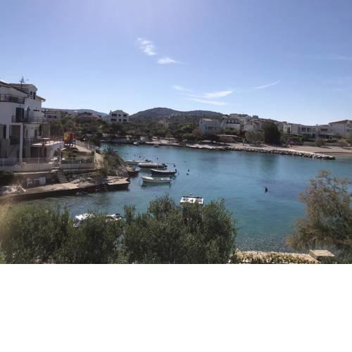 Apartments Morska Vila