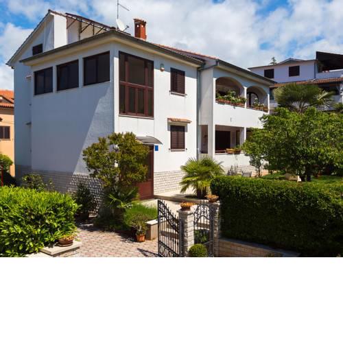 Apartments Neda