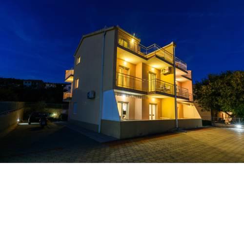 Apartments Neve