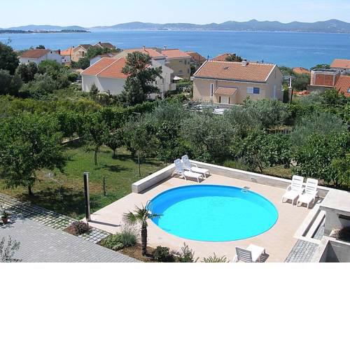 Apartments Okosa