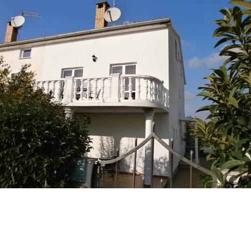 Apartments Oliva