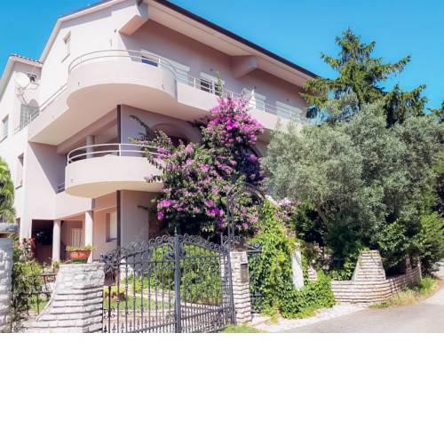 Apartments Ondamarina