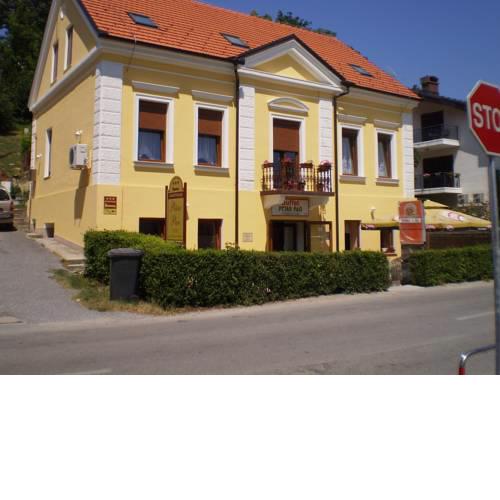 Apartments Petar Pan