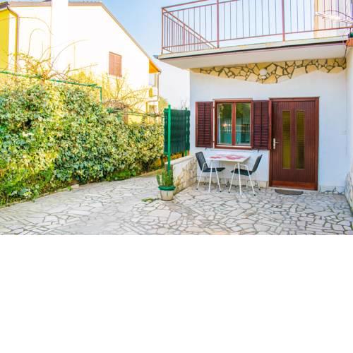Apartments Petener - great location