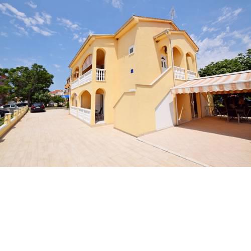 Apartments PILJEK