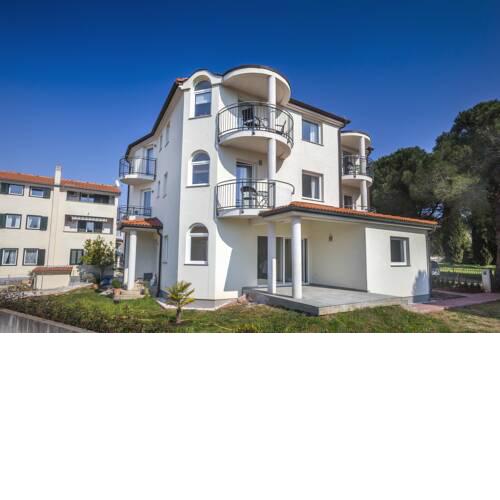 Apartments Pinia