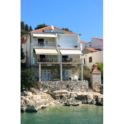 Apartments Podvorac