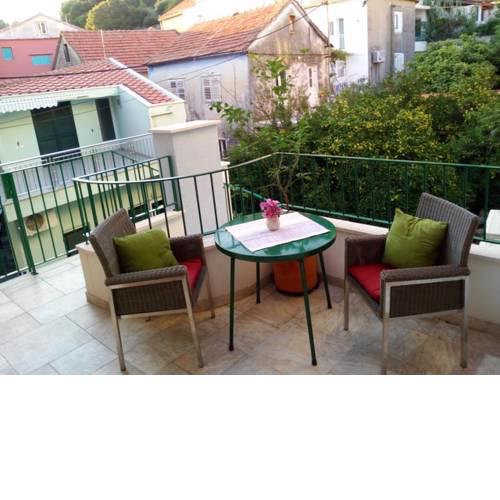 Apartments Pomalo