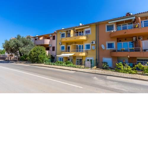 Apartments Posesi
