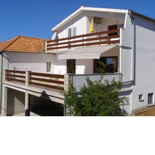 Apartments Prgin