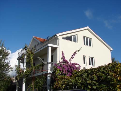 Apartments Puljiz