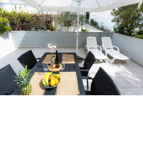 Apartments Punta