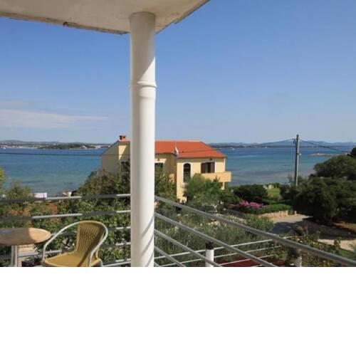 Apartments Rado - close to the sea
