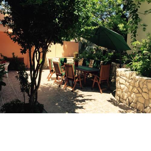 Apartments Raos Podgora