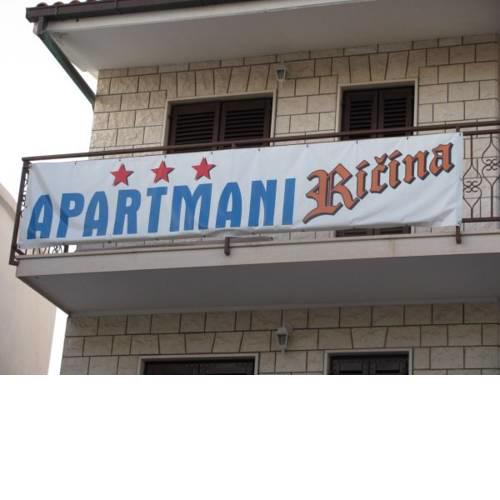 Apartments Ricina