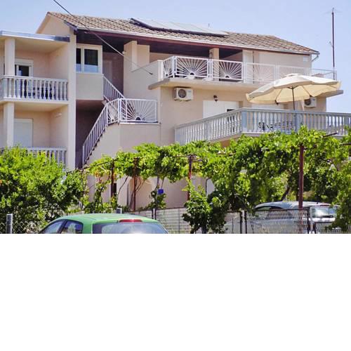 Apartments RINA Pivorac - CDN041004-CYA