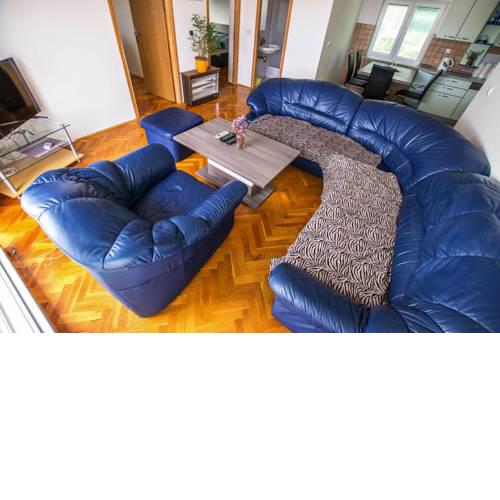 Apartments Roda Starigrad Paklenica - CDN05025-DYA