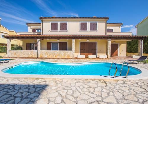 Apartments Romina 1