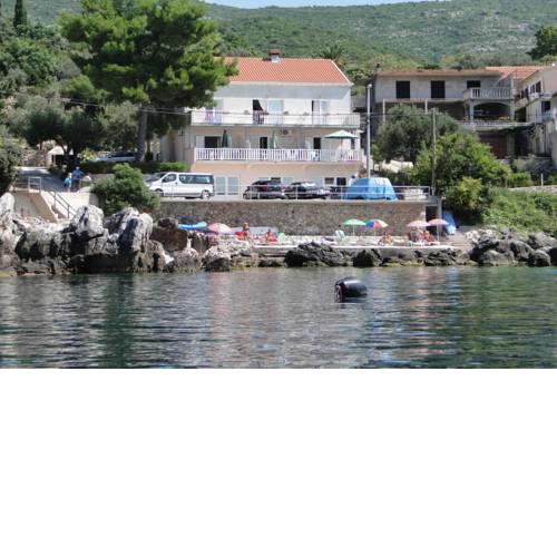 Apartments & Room Rašica