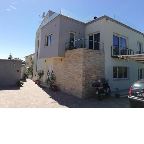 Apartments RotiRoti