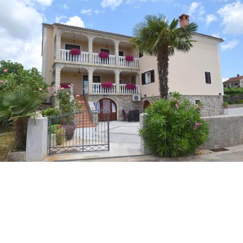 Apartment Šamanić