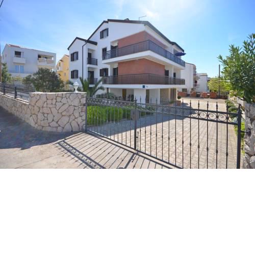 Apartments Saša