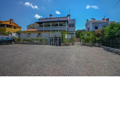 Apartments Sendy