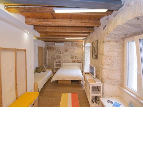 Apartments Stelina