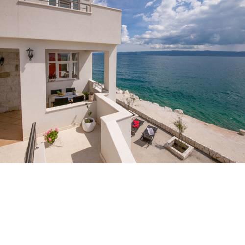 Apartments The Beach House